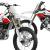 「ストロボカラーが帰ってきた」ヤマハのモトクロス車「YZシリーズ」、70周年仕様とフルチェンの『YZ450F』にSNS注目！